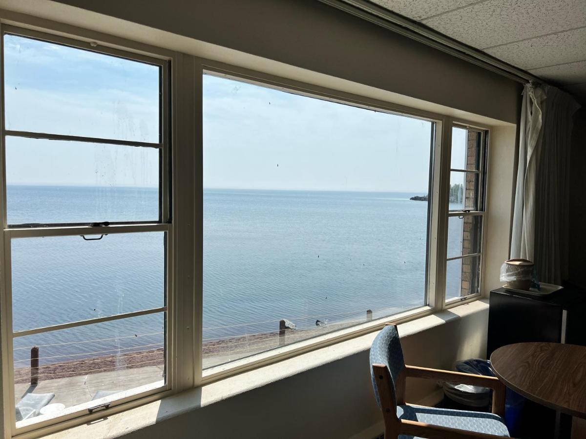 Shoreline Inn Grand Marais Dış mekan fotoğraf