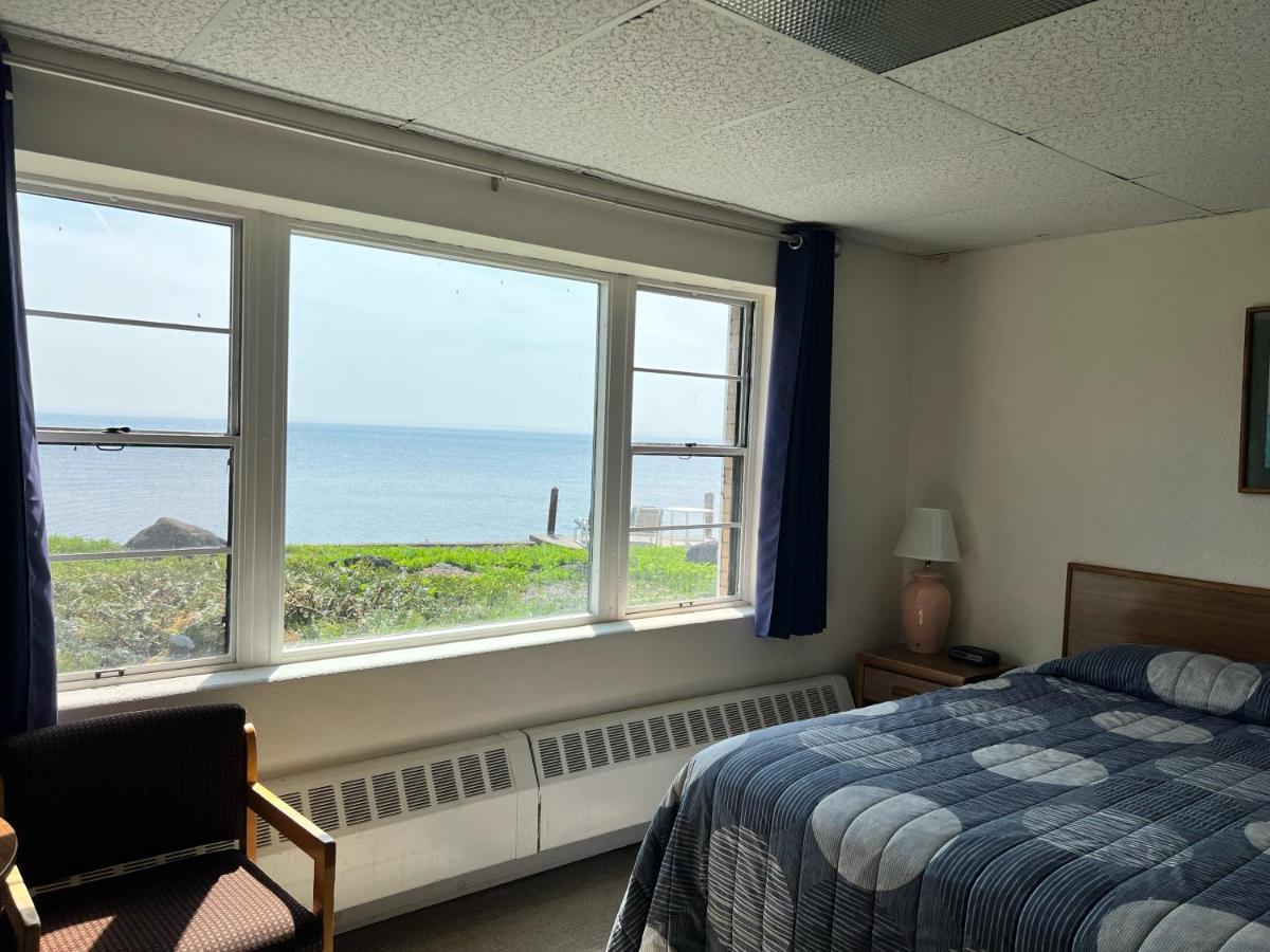 Shoreline Inn Grand Marais Dış mekan fotoğraf